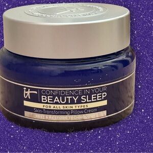 It Cosmetics Confidence in your beauty sleep